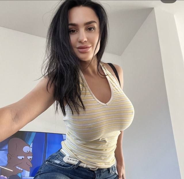 I’m down for sex 💋 and ready to fuck🍆 hard and types of sex position🍆 +1 747-444-3632 - Image 2